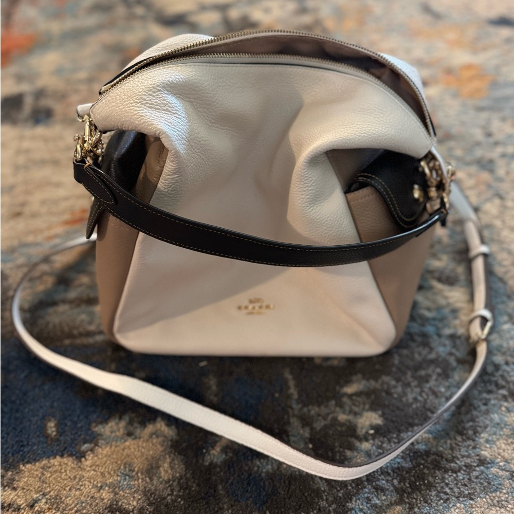 Coach Women's Shoulder Bag - Cream, Black, and Tan